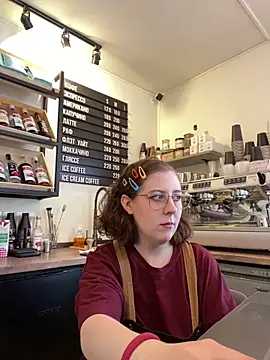 Snapshot of cinnabon_ chatting on 9, 3, 2026 cinnabon online show from 9, 3, 2026