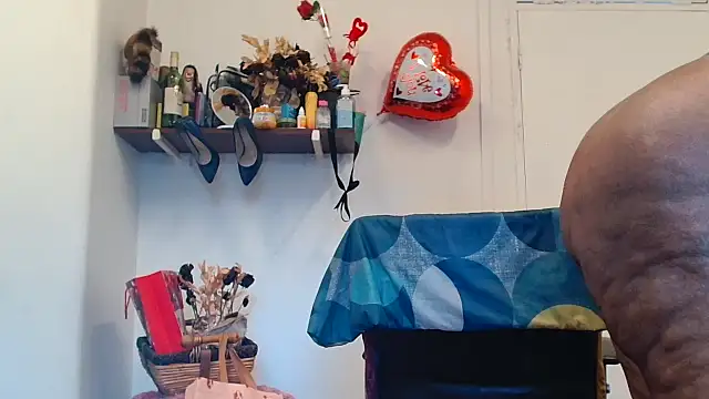 xTALLSEXYBUMx online show from 30, 6, 2026