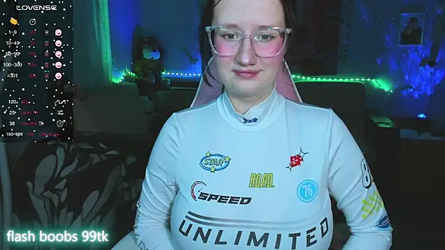 KrisTyBooBsin online show from 7, 1, 2025