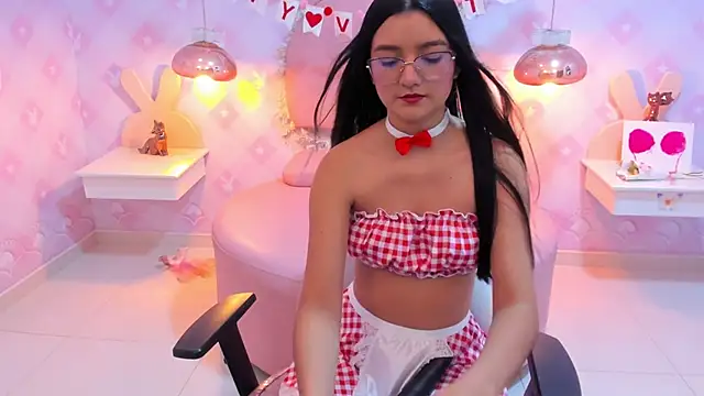 Saraa Skinny online show from 22, 2, 2025