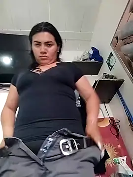 naughty-sharlot online show from 17, 12, 2025