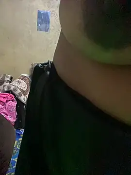 Tameesh sexy mistress online show from 3, 4, 2026