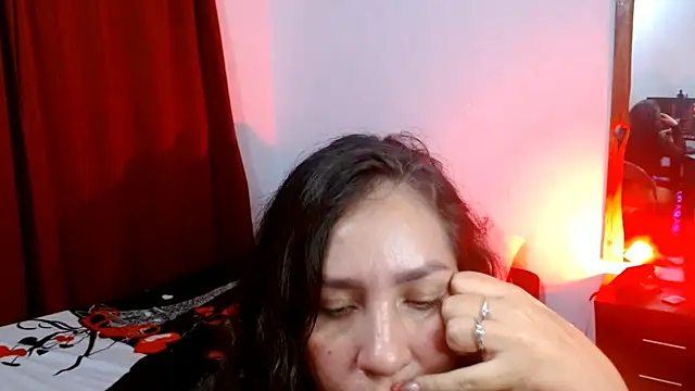 naihroby online show from 17, 2, 2025