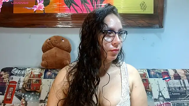 naihroby online show from 8, 9, 2025