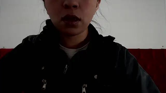 CarolineBrunx online show from 5, 2, 2025