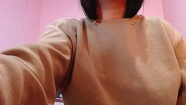 CarolineBrunx online show from 26, 2, 2025