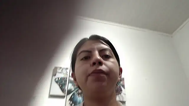 CarolineBrunx online show from 8, 3, 2025