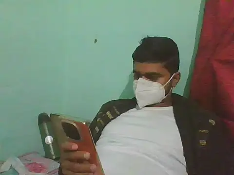 Ishan003 online show from 6, 1, 2025