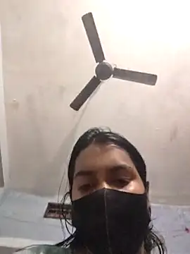 Priya Strip online show from 18, 2, 2025