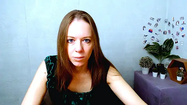 GloriaSi  online show from 8, 1, 2026