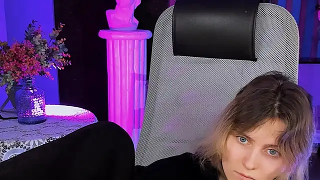 LolaAsmus online show from 12, 2, 2025