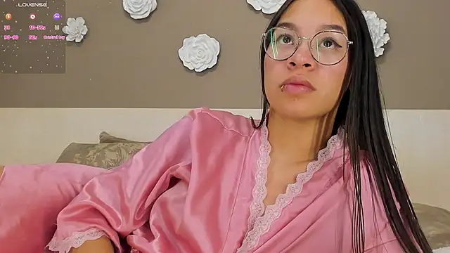 KimHiltton online show from 16, 3, 2025