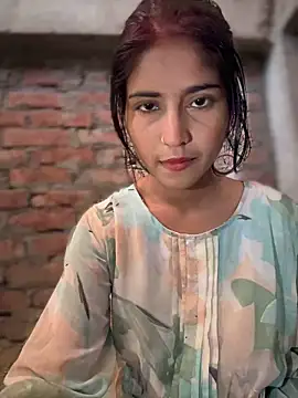 Snapshot of DiyAsingHh chatting on 5, 3, 2025 DiyAsingHh online show from 5, 3, 2025