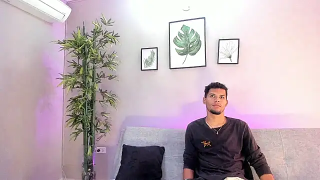 miaa lux online show from 13, 2, 2025