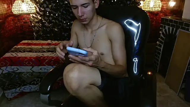 JackSwan18 online show from 11, 1, 2025