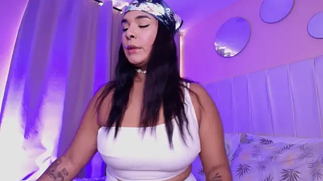 Shenoa1 online show from 1, 6, 2026