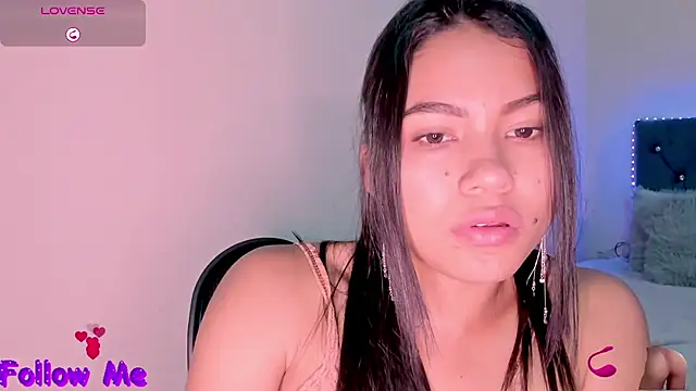 Snapshot of linda_alana chatting on 10, 1, 2025 linda alana online show from 10, 1, 2025