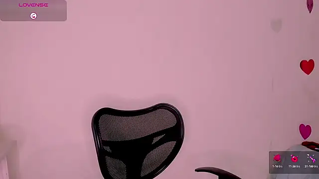 Snapshot of linda_alana chatting on 18, 2, 2025 linda alana online show from 18, 2, 2025