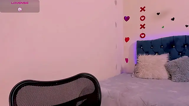 Snapshot of linda_alana chatting on 18, 3, 2025 linda alana online show from 18, 3, 2025