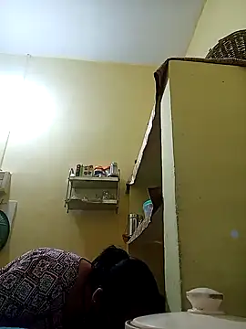 heenage online show from 12, 2, 2025