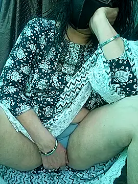 heenage online show from 15, 3, 2025