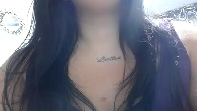 Snapshot of shopyymessyy chatting on 30, 12, 2024 shopyymessyy online show from 30, 12, 2024