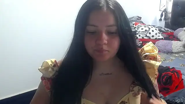 Snapshot of shopyymessyy chatting on 7, 1, 2025 shopyymessyy online show from 7, 1, 2025