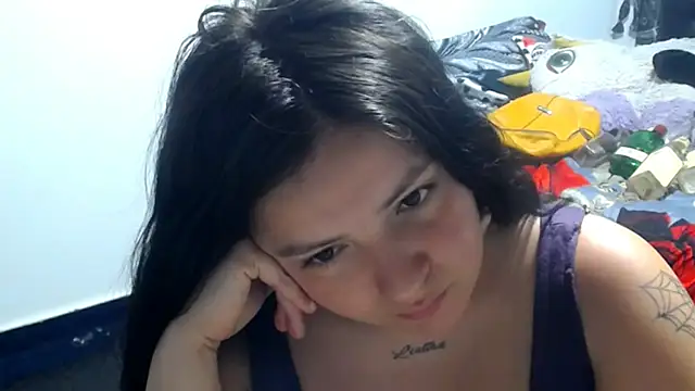 Snapshot of shopyymessyy chatting on 10, 1, 2025 shopyymessyy online show from 10, 1, 2025