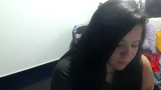 Snapshot of shopyymessyy chatting on 29, 1, 2025 shopyymessyy online show from 29, 1, 2025