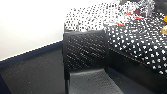 Snapshot of shopyymessyy chatting on 14, 2, 2025 shopyymessyy online show from 14, 2, 2025