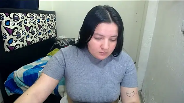 Snapshot of shopyymessyy chatting on 28, 2, 2026 shopyymessyy online show from 28, 2, 2026