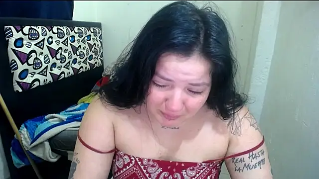 Snapshot of shopyymessyy chatting on 1, 3, 2026 shopyymessyy online show from 1, 3, 2026