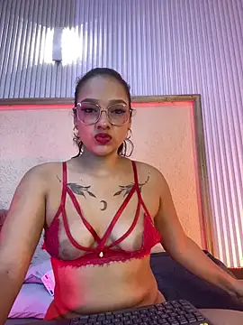 Snapshot of EMILYY_FOXY chatting on 11, 6, 2026 EMILYY FOXY online show from 11, 6, 2026