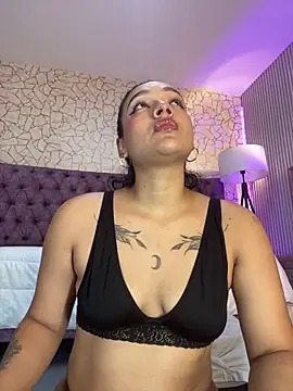 Snapshot of EMILYY_FOXY chatting on 28, 6, 2026 EMILYY FOXY online show from 28, 6, 2026