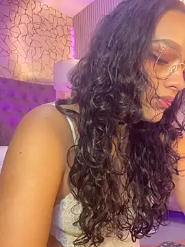 Snapshot of EMILYY_FOXY chatting on 16, 7, 2026 EMILYY FOXY online show from 16, 7, 2026