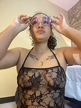 Snapshot of EMILYY_FOXY chatting on 25, 7, 2026 EMILYY FOXY online show from 25, 7, 2026