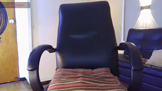 Jsneiidy ATH online show from 31, 1, 2025