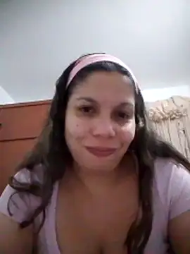 Carliina Soussa online show from 9, 11, 2025