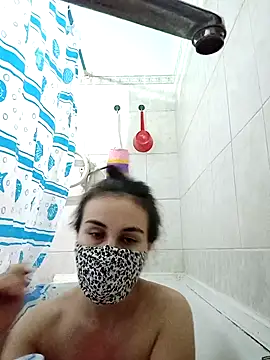 MikaKors online show from 18, 12, 2024