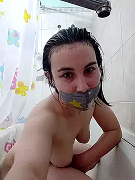 MikaKors online show from 25, 2, 2025