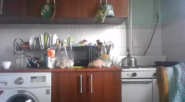 MikaKors online show from 9, 3, 2025