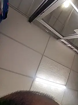 Adanavieidra online show from 25, 4, 2026