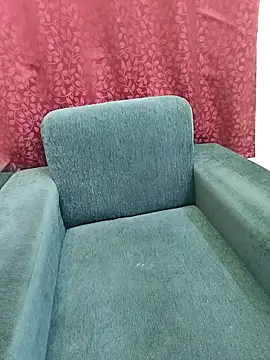 Cute Kritika online show from 6, 4, 2026