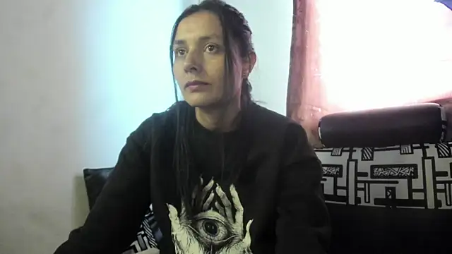 Nathaly love96 online show from 25, 4, 2026