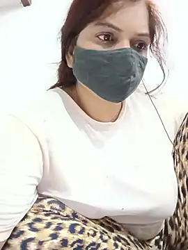 Snapshot of illay_love chatting on 2, 6, 2026 illay love online show from 2, 6, 2026