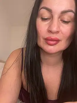 Snapshot of Helena7077 chatting on 27, 2, 2026 Helena7077 online show from 27, 2, 2026