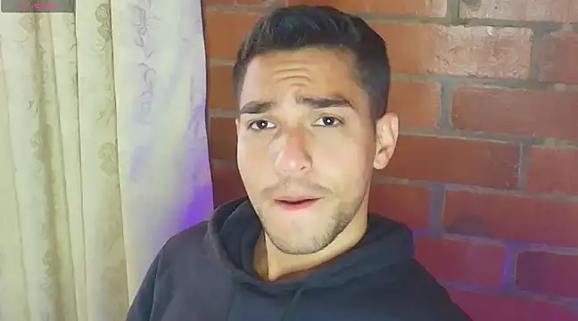 Leandro valenzuela online show from 14, 2, 2025