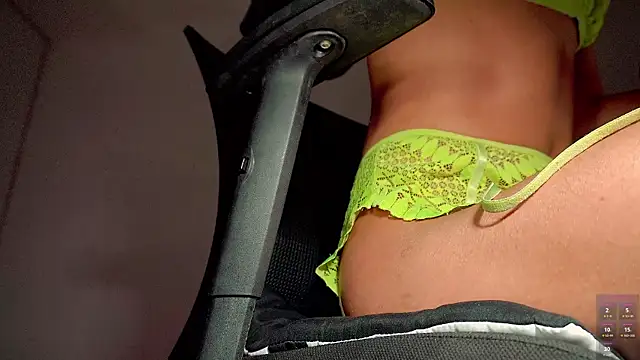 Snapshot of NickSull__ chatting on 13, 9, 2025 NickSull online show from 13, 9, 2025