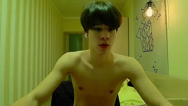 Snapshot of gayGamogey chatting on 18, 12, 2024 gayGamogey online show from 18, 12, 2024