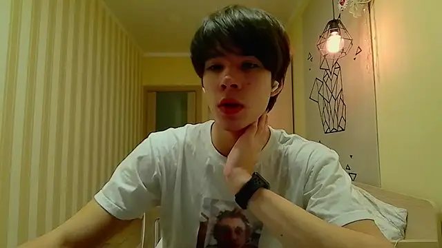 Snapshot of gayGamogey chatting on 7, 1, 2025 gayGamogey online show from 7, 1, 2025